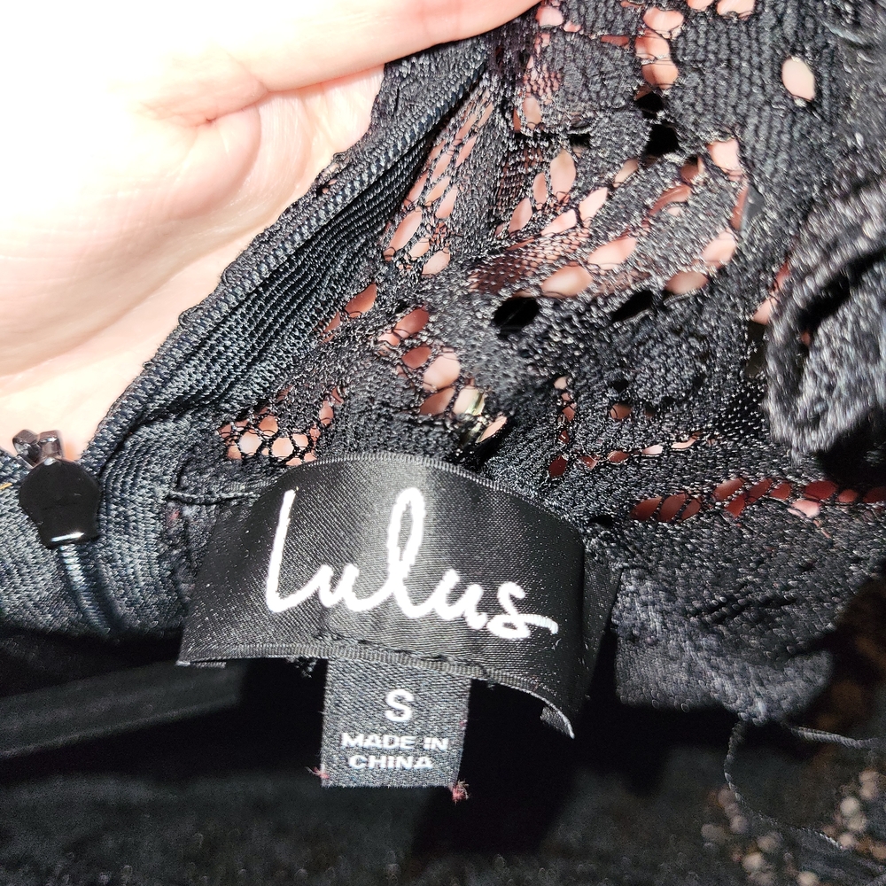 Lulu's Black Lace Midi Dress - Picture 6 of 6